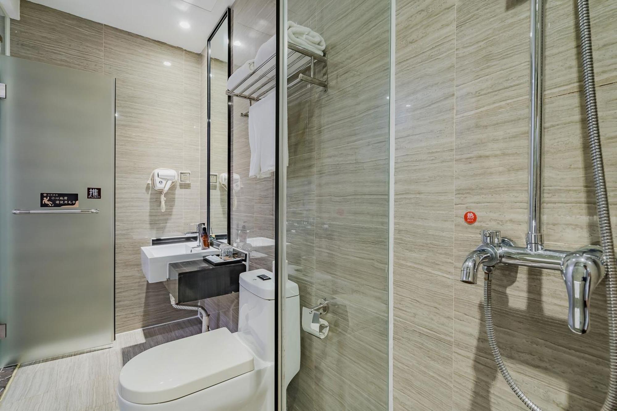 Insail Hotels Canton Esterno foto