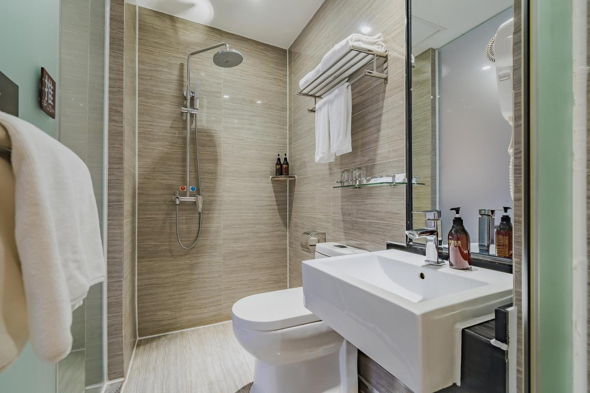 Insail Hotels Canton Esterno foto